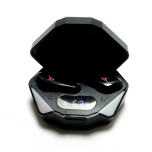 Gray helmet for bikers